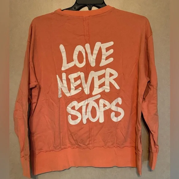 Easel Coral Long Sleeve Tee with Heart Graphic - Picture 2 of 2